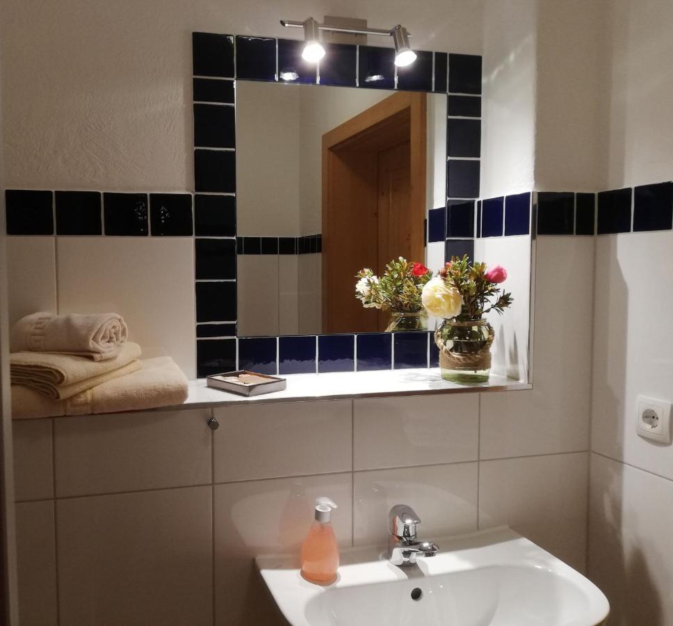 Die Kalsbergerin Ferienwohnung Fuer Geniesser Donnersbachwald Bagian luar foto