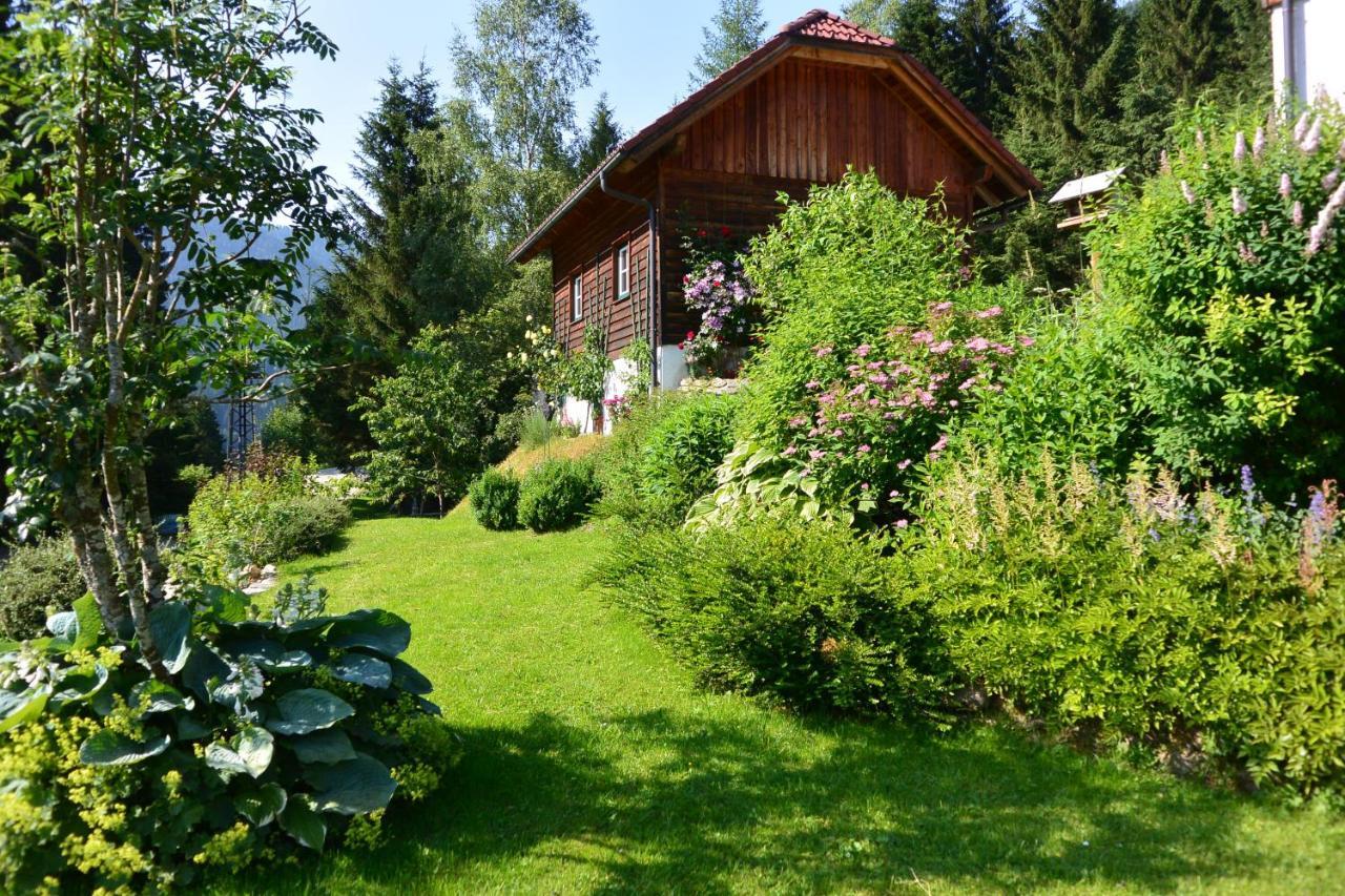 Die Kalsbergerin Ferienwohnung Fuer Geniesser Donnersbachwald Bagian luar foto